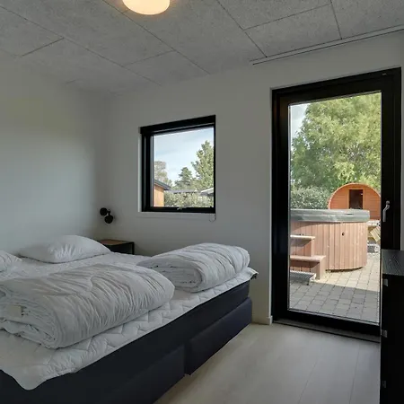 Stor Til 16 Gæster Sauna&vildmarksbad 200 M Feriehus
